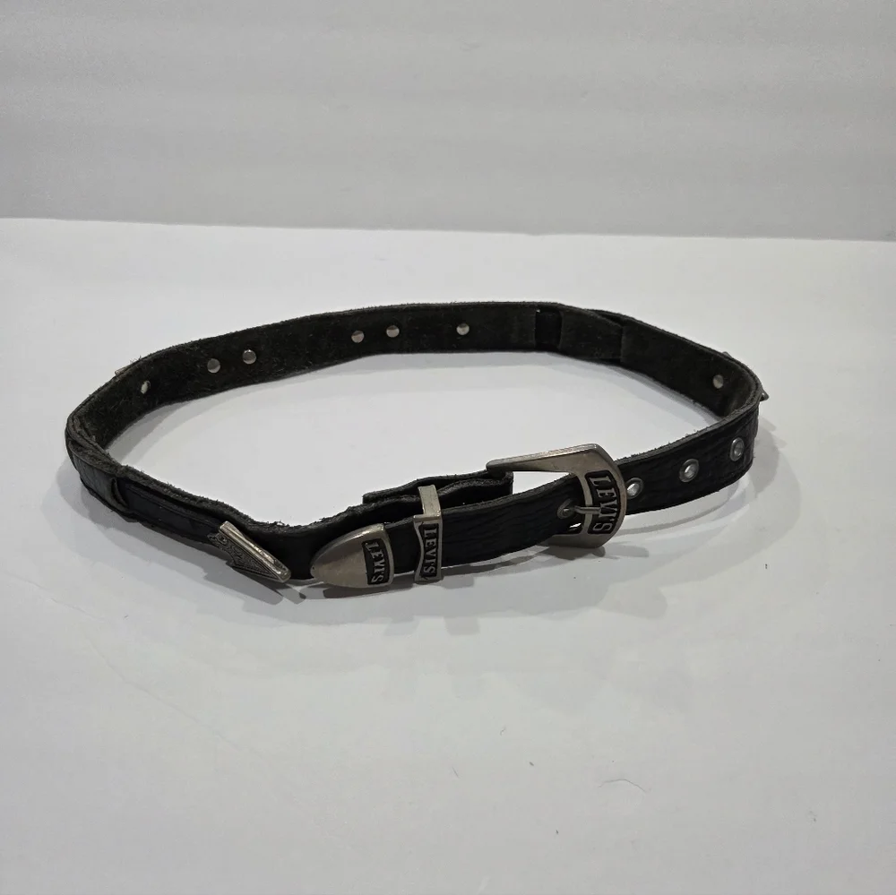 Levi's Dark Leather Belt with Silver Buckle Sz.28